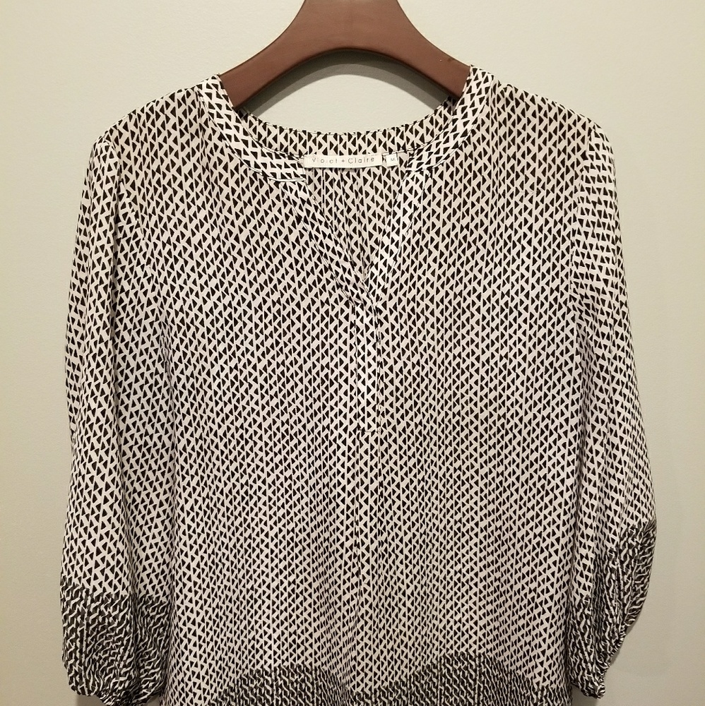 Violet + Claire top